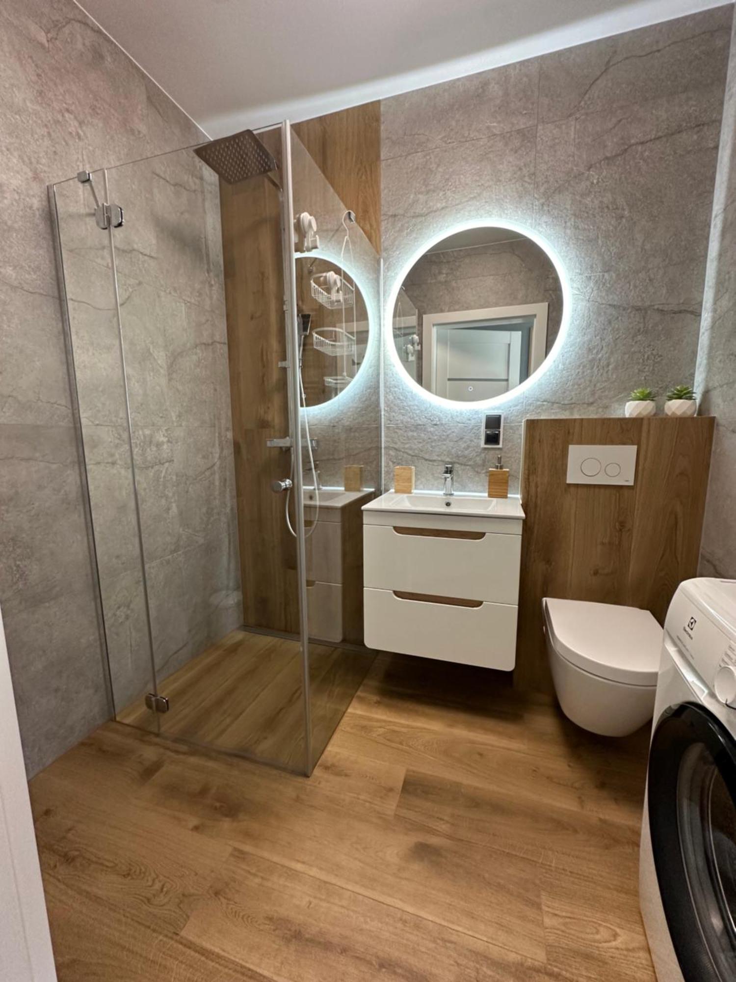 Apartament Debowe Wzgorze Złotów Kültér fotó